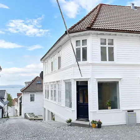 Apartamento 3 Min Walk To Bryggen - Spacious & Bright